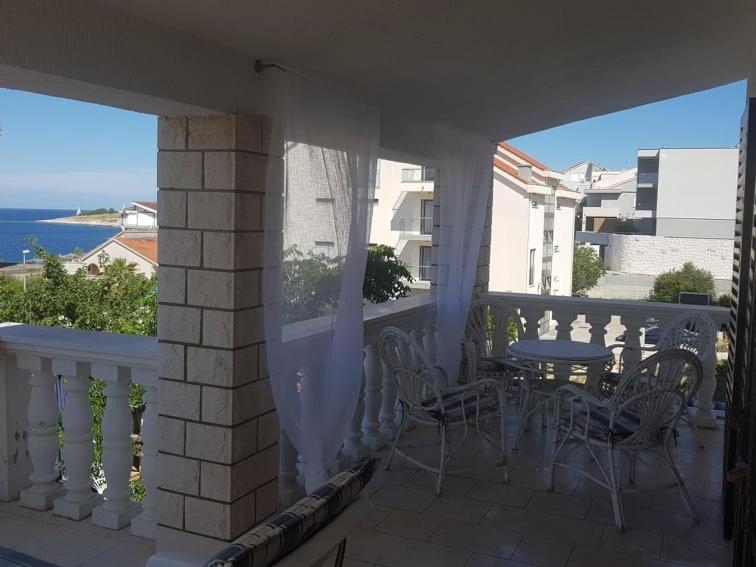 Apartment Zecevo Bagian luar foto